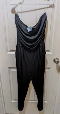 NEW! Heart and Hips Black Sleeveless Jumpsuit Plus Size 2X Spring Summer Pockets